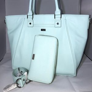 Jewell brand Diamond district purse**RARE COLOR!!